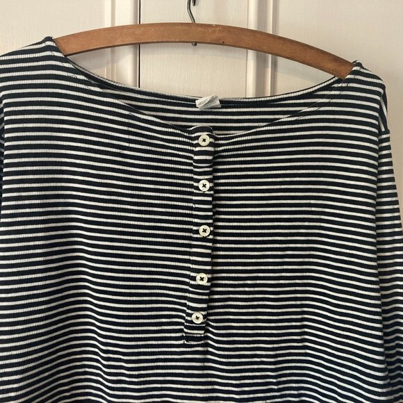 Kate Qui button henley | little black stripe | organic cotton skinny rib - Picture 3 of 4